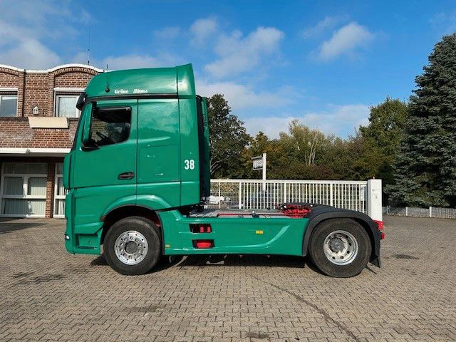 Mercedes-Benz 1851 Actros SZM mit Kipper-Pumpe 4x2 - Çekici: fotoğraf 3 Mercedes-Benz 1851 Actros SZM mit Kipper-Pumpe 4x2 - Çekici: fotoğraf 3