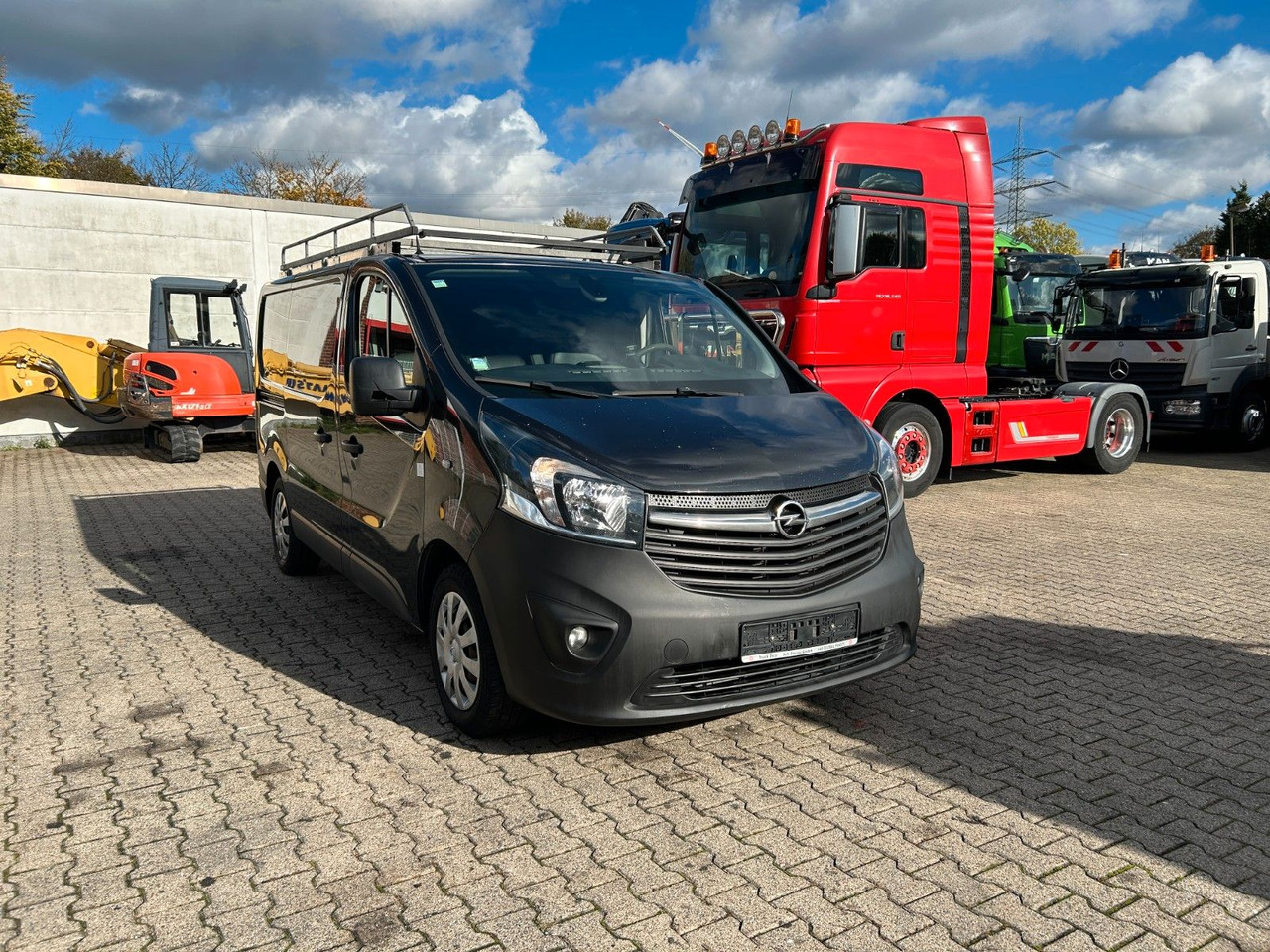 Opel Vivaro CDTI Kastenwagen 4x2 - Küçük panelvan: fotoğraf 2 Opel Vivaro CDTI Kastenwagen 4x2 - Küçük panelvan: fotoğraf 2