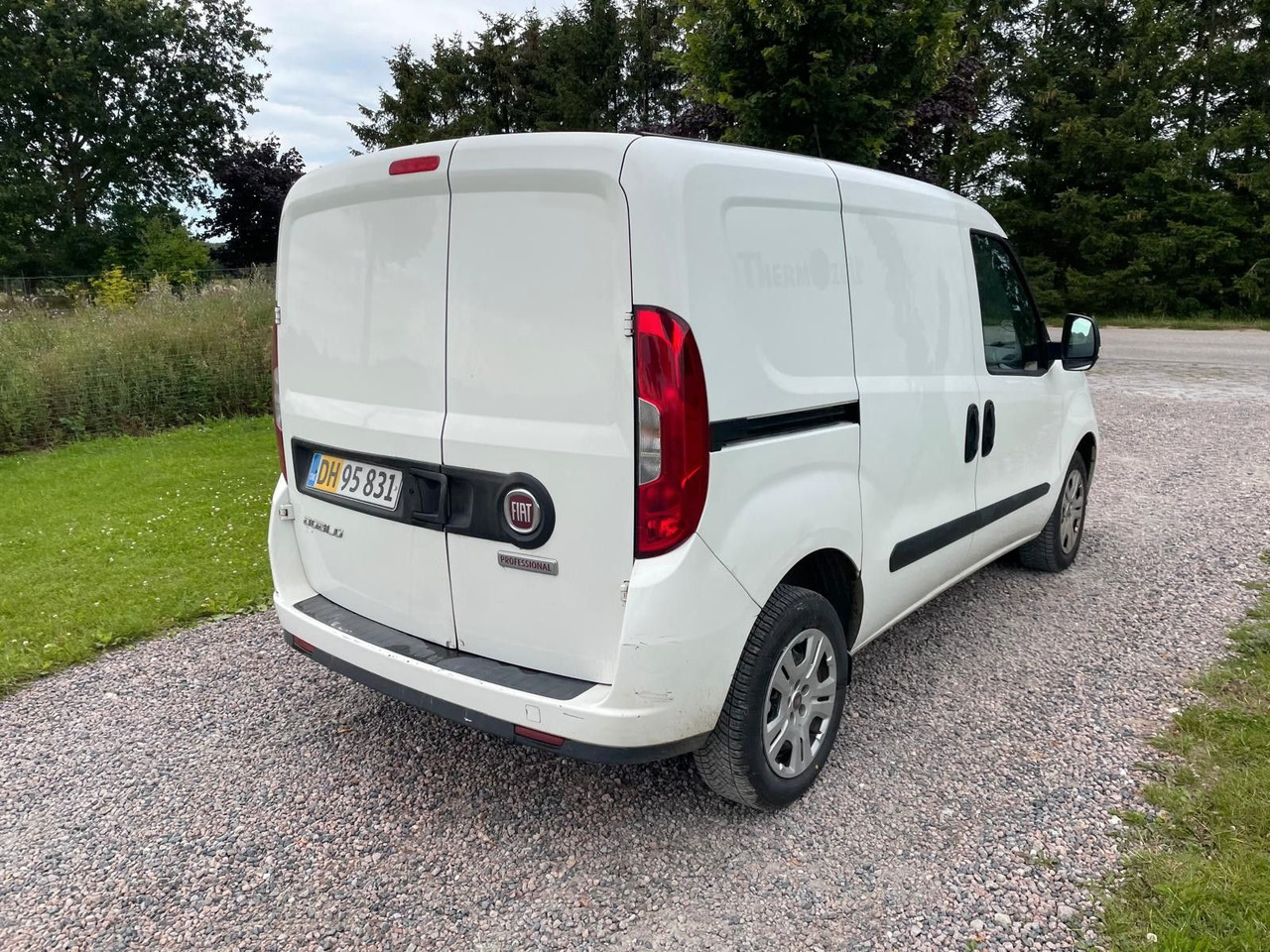Fiat Doblo Basis Kasten 1,3 MJT - Binek araba: fotoğraf 5 Fiat Doblo Basis Kasten 1,3 MJT - Binek araba: fotoğraf 5