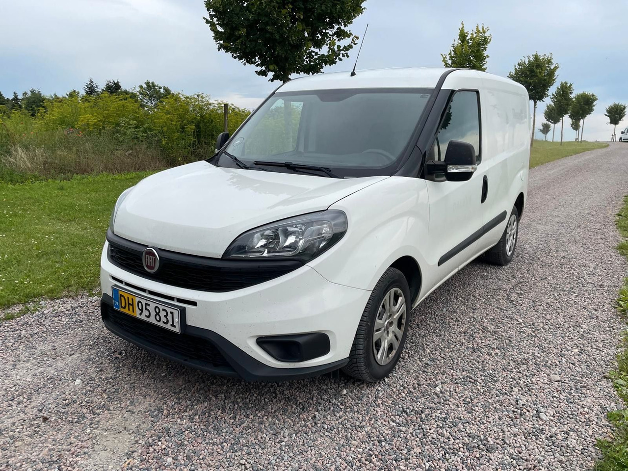 Fiat Doblo Basis Kasten 1,3 MJT - Binek araba: fotoğraf 1 Fiat Doblo Basis Kasten 1,3 MJT - Binek araba: fotoğraf 1