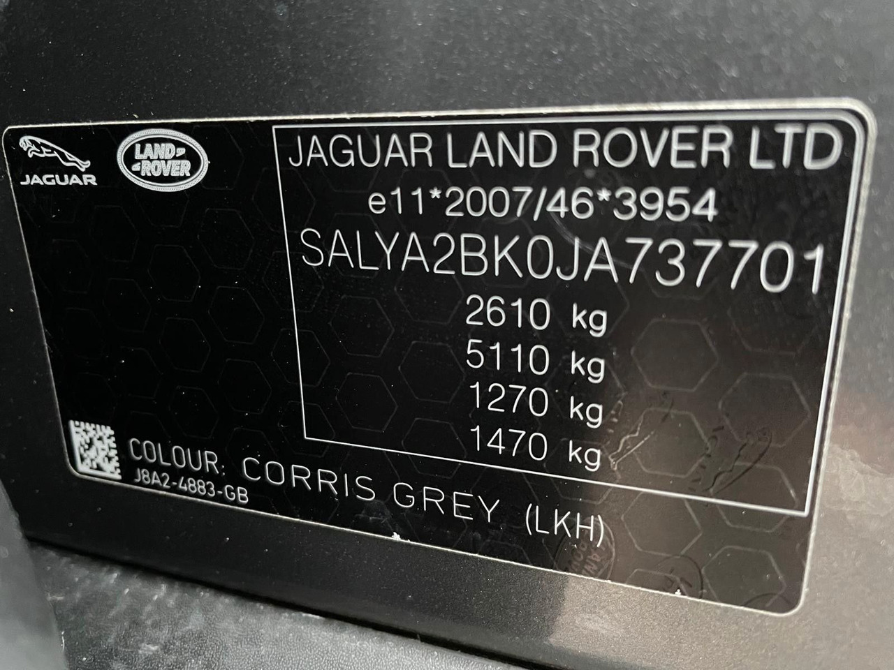 SUV Land Rover Range Rover Velar R-Dynamic 3.0D 4WD Land Rover Range Rover Velar R-Dynamic 3.0D 4WD *RESERVED: fotoğraf 29