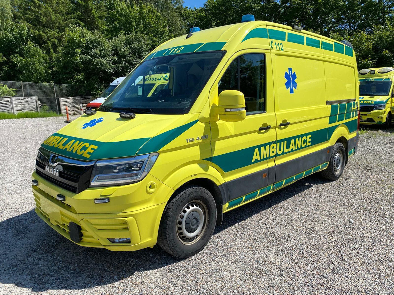 MAN TGE 4.180 Ambulance * 28 000 € netto - Ambulans arabası: fotoğraf 1 MAN TGE 4.180 Ambulance * 28 000 € netto - Ambulans arabası: fotoğraf 1