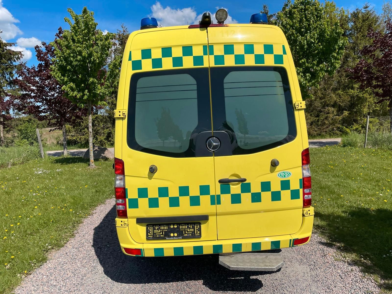 Mercedes-Benz Sprinter II Kasten 316 CDI Aut Ambulance* - Ambulans arabası: fotoğraf 4 Mercedes-Benz Sprinter II Kasten 316 CDI Aut Ambulance* - Ambulans arabası: fotoğraf 4
