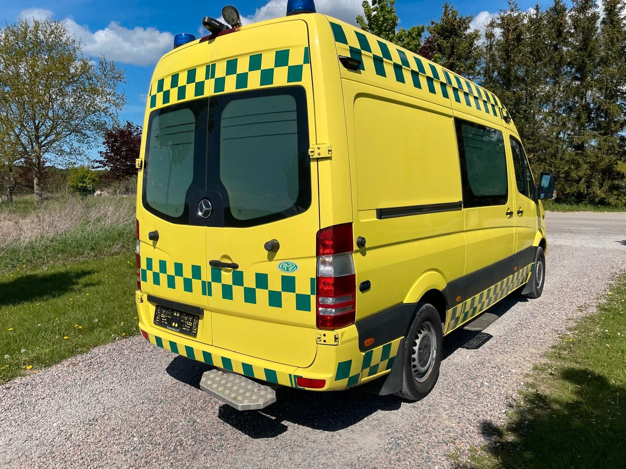 Mercedes-Benz Sprinter II Kasten 316 CDI Aut Ambulance* - Ambulans arabası: fotoğraf 5 Mercedes-Benz Sprinter II Kasten 316 CDI Aut Ambulance* - Ambulans arabası: fotoğraf 5