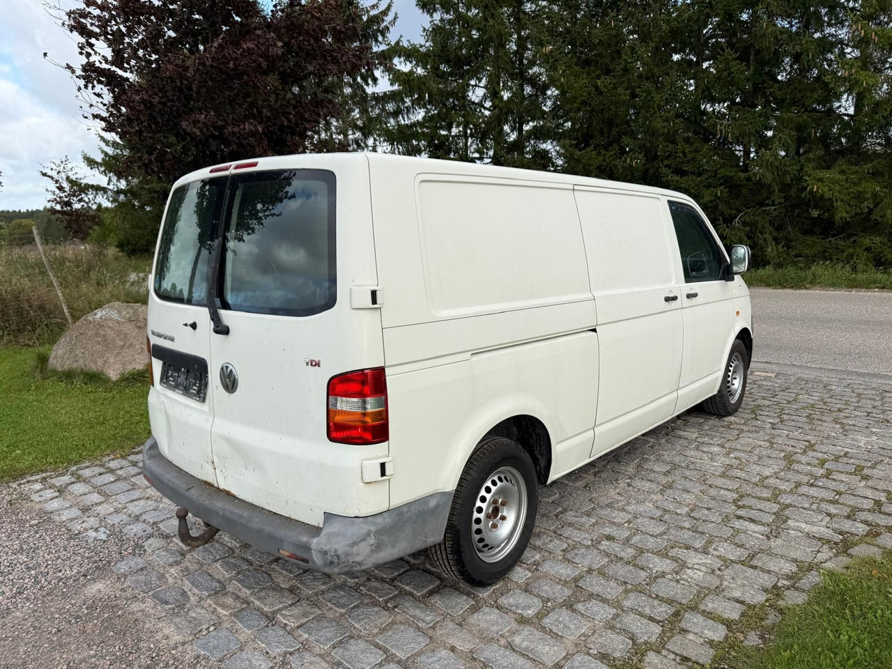 Volkswagen T5 Transporter 2.5 TDI Kasten lang *2500 € - Küçük panelvan: fotoğraf 4 Volkswagen T5 Transporter 2.5 TDI Kasten lang *2500 € - Küçük panelvan: fotoğraf 4