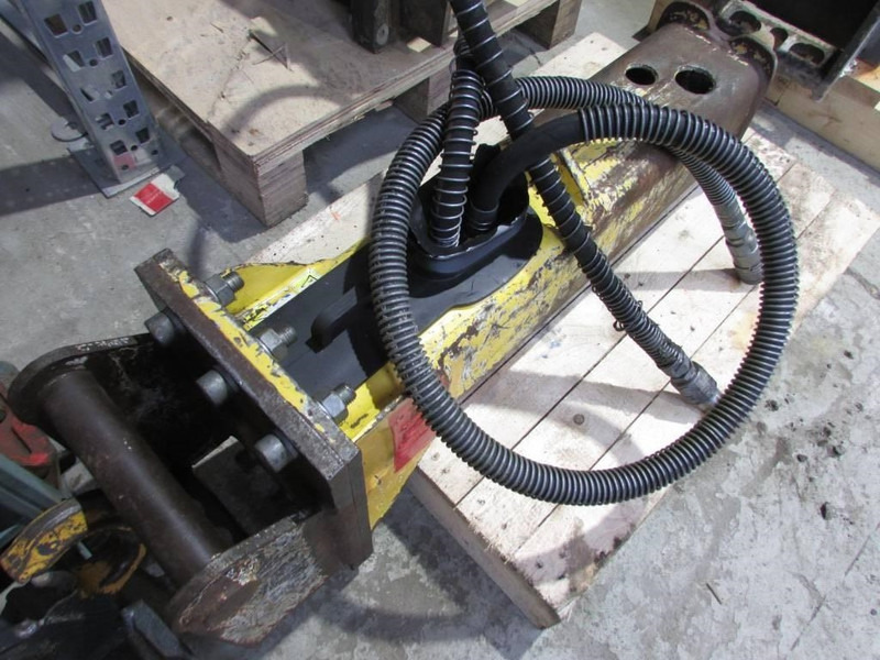 Atlas-Copco EC 40 T Hydraulikhammer 2.100 EUR - Hidrolik kırıcı - İş makinaları: fotoğraf 2 Atlas-Copco EC 40 T Hydraulikhammer 2.100 EUR - Hidrolik kırıcı - İş makinaları: fotoğraf 2