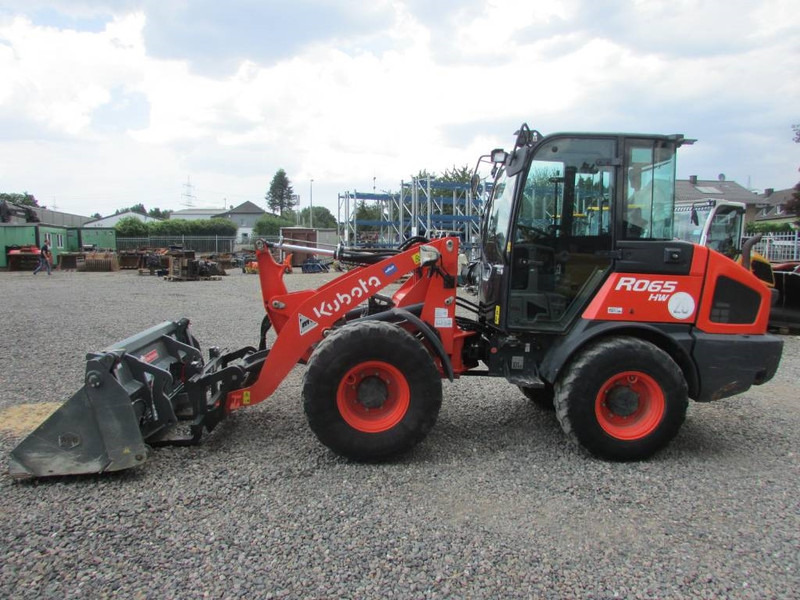 Kubota R 065 Radlader 31.000 EUR - Tekerlekli yükleyici: fotoğraf 1 Kubota R 065 Radlader 31.000 EUR - Tekerlekli yükleyici: fotoğraf 1