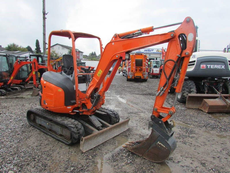 Kubota U 27-4 Canopy Minibagger 18.000 EUR - Mini ekskavatör: fotoğraf 3 Kubota U 27-4 Canopy Minibagger 18.000 EUR - Mini ekskavatör: fotoğraf 3