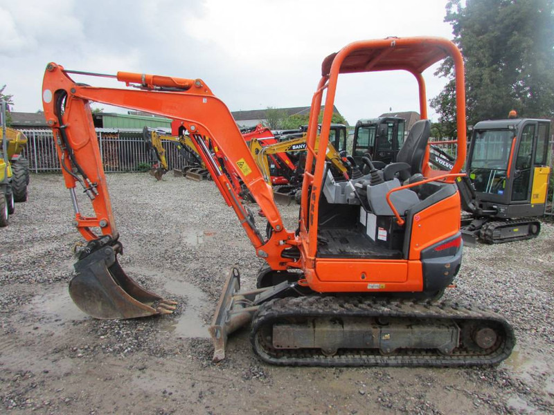Kubota U 27-4 Canopy Minibagger 18.000 EUR - Mini ekskavatör: fotoğraf 1 Kubota U 27-4 Canopy Minibagger 18.000 EUR - Mini ekskavatör: fotoğraf 1