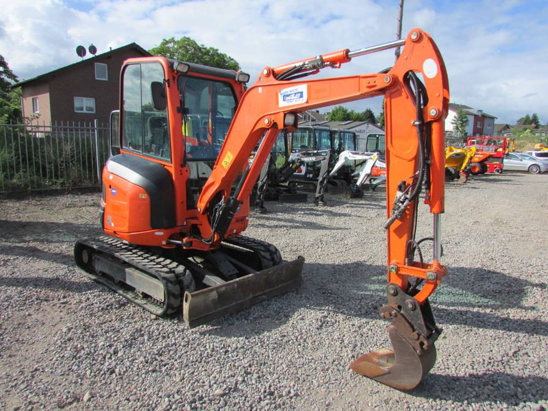 Kubota U 27-4 Minibagger 21.500 EUR - Mini ekskavatör: fotoğraf 3 Kubota U 27-4 Minibagger 21.500 EUR - Mini ekskavatör: fotoğraf 3
