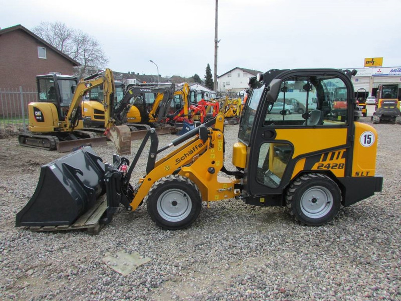 Schäffer 2428 SLT Schmalspur Radlader 32.500 Schaeffer - Tekerlekli yükleyici: fotoğraf 5 Schäffer 2428 SLT Schmalspur Radlader 32.500 Schaeffer - Tekerlekli yükleyici: fotoğraf 5