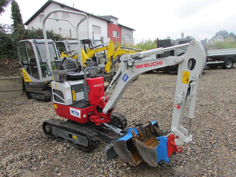 Takeuchi TB 210 R Minibagger 18.000 EUR - Mini ekskavatör: fotoğraf 4 Takeuchi TB 210 R Minibagger 18.000 EUR - Mini ekskavatör: fotoğraf 4