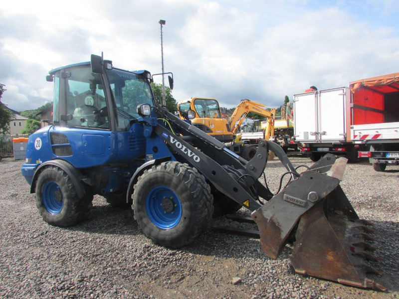 Volvo L 25 F Radlader 39.000 EUR - Tekerlekli yükleyici: fotoğraf 4 Volvo L 25 F Radlader 39.000 EUR - Tekerlekli yükleyici: fotoğraf 4