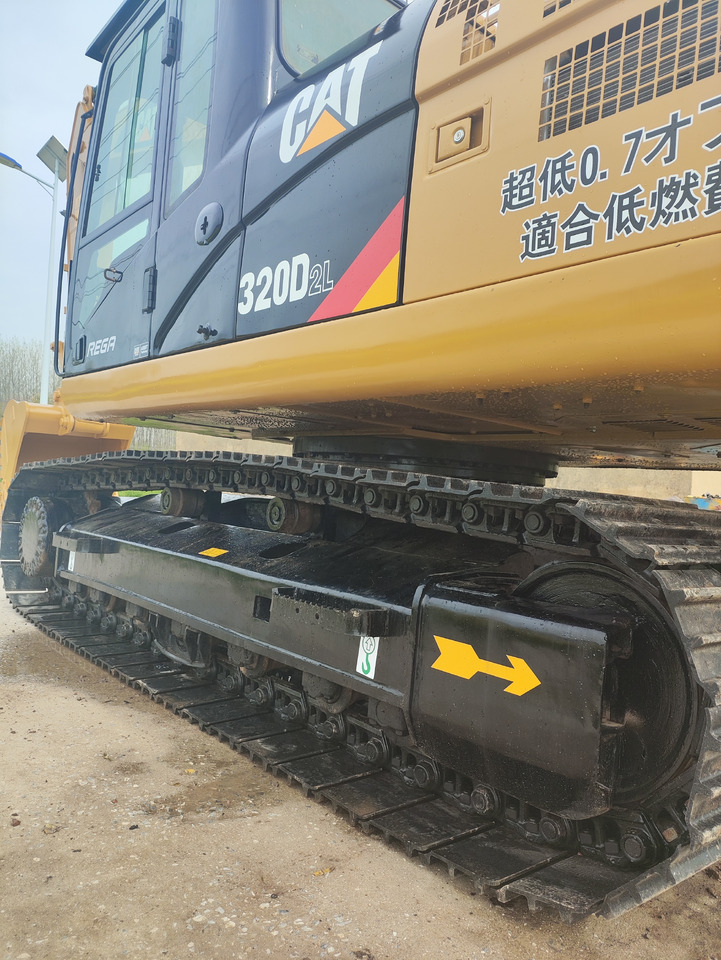 CATERPILLAR 320D2 - Paletli ekskavatör: fotoğraf 2 CATERPILLAR 320D2 - Paletli ekskavatör: fotoğraf 2