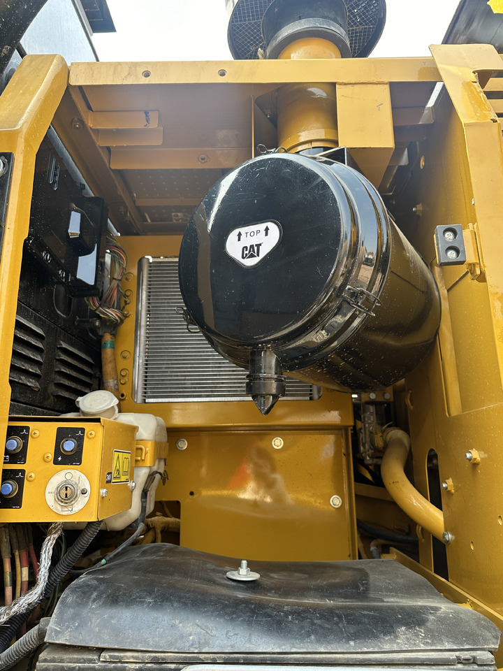 CATERPILLAR 329D2L - Paletli ekskavatör: fotoğraf 3 CATERPILLAR 329D2L - Paletli ekskavatör: fotoğraf 3
