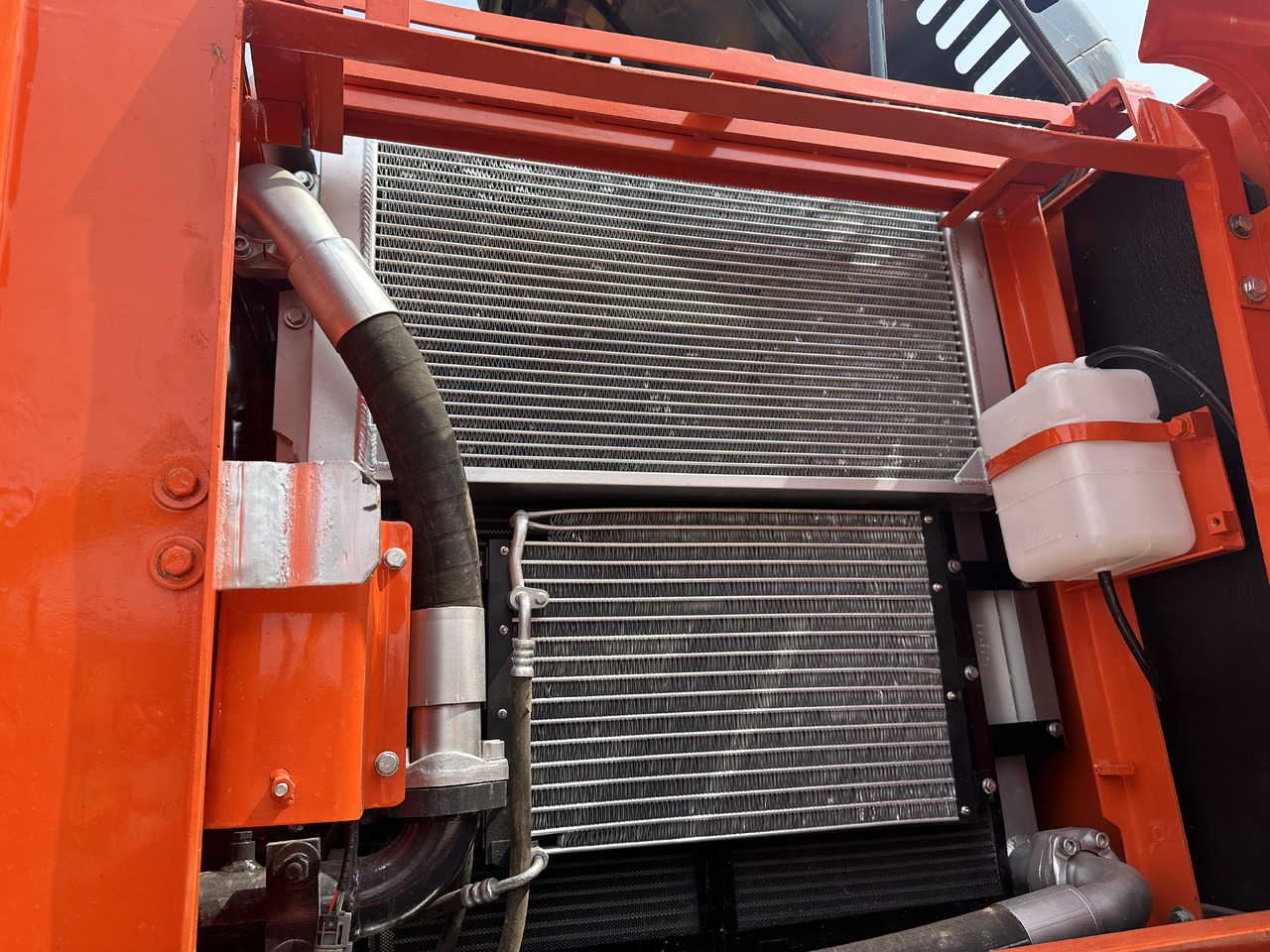 DOOSAN DX225LC-9C - Paletli ekskavatör: fotoğraf 3 DOOSAN DX225LC-9C - Paletli ekskavatör: fotoğraf 3