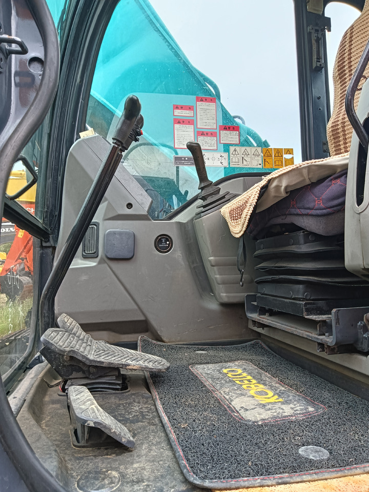 Paletli ekskavatör KOBELCO SK 210: fotoğraf 7