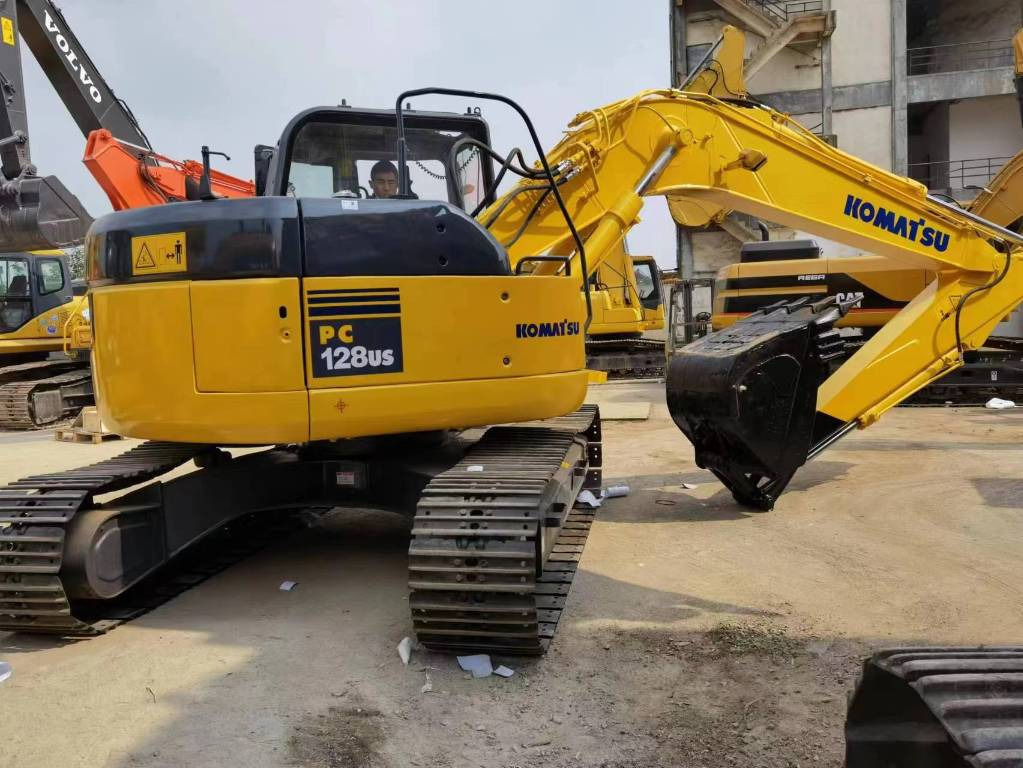 KOMATSU PC 128US - Mini ekskavatör: fotoğraf 1 KOMATSU PC 128US - Mini ekskavatör: fotoğraf 1