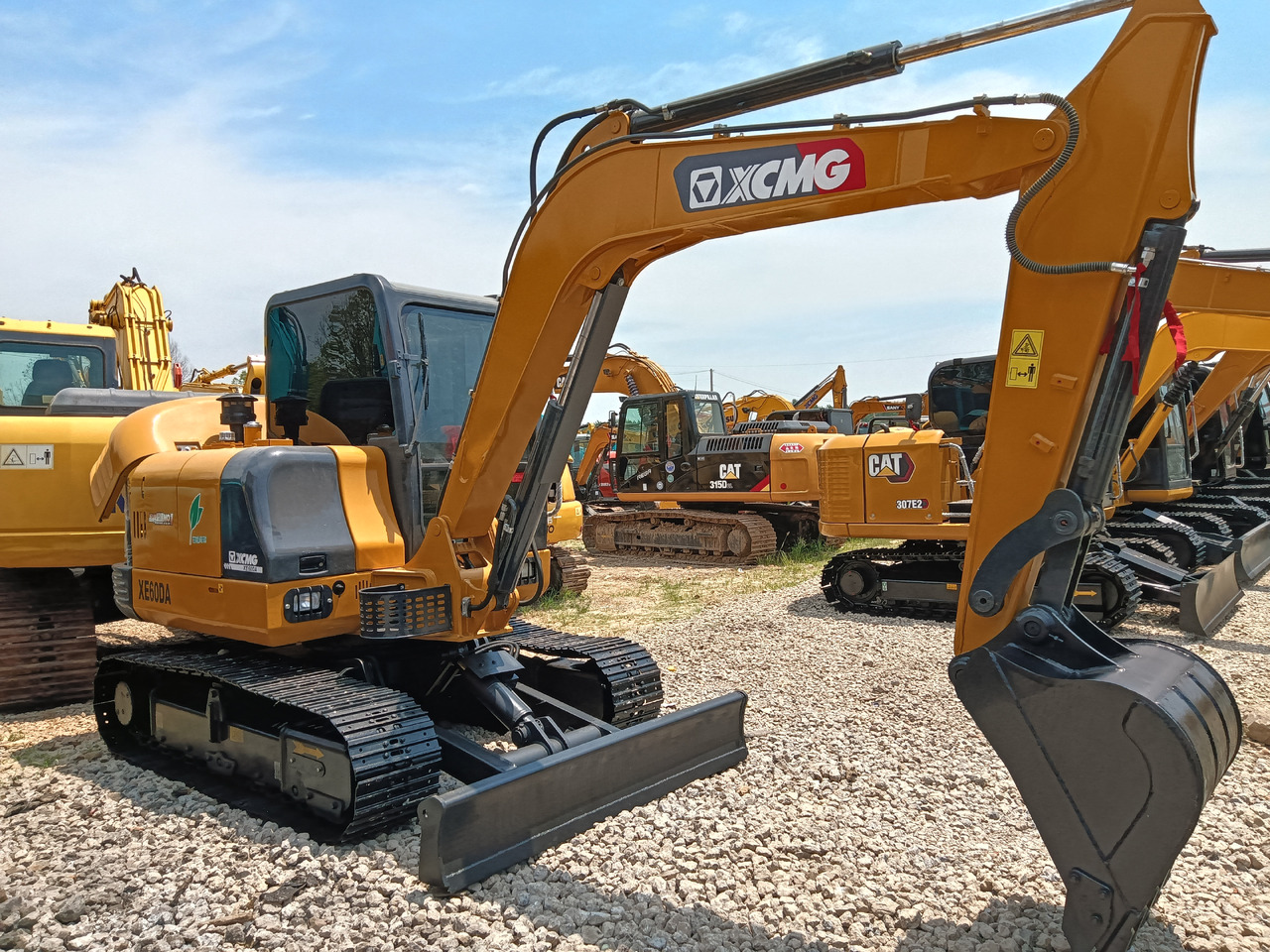 XCMG XE60DA - Paletli ekskavatör: fotoğraf 2 XCMG XE60DA - Paletli ekskavatör: fotoğraf 2