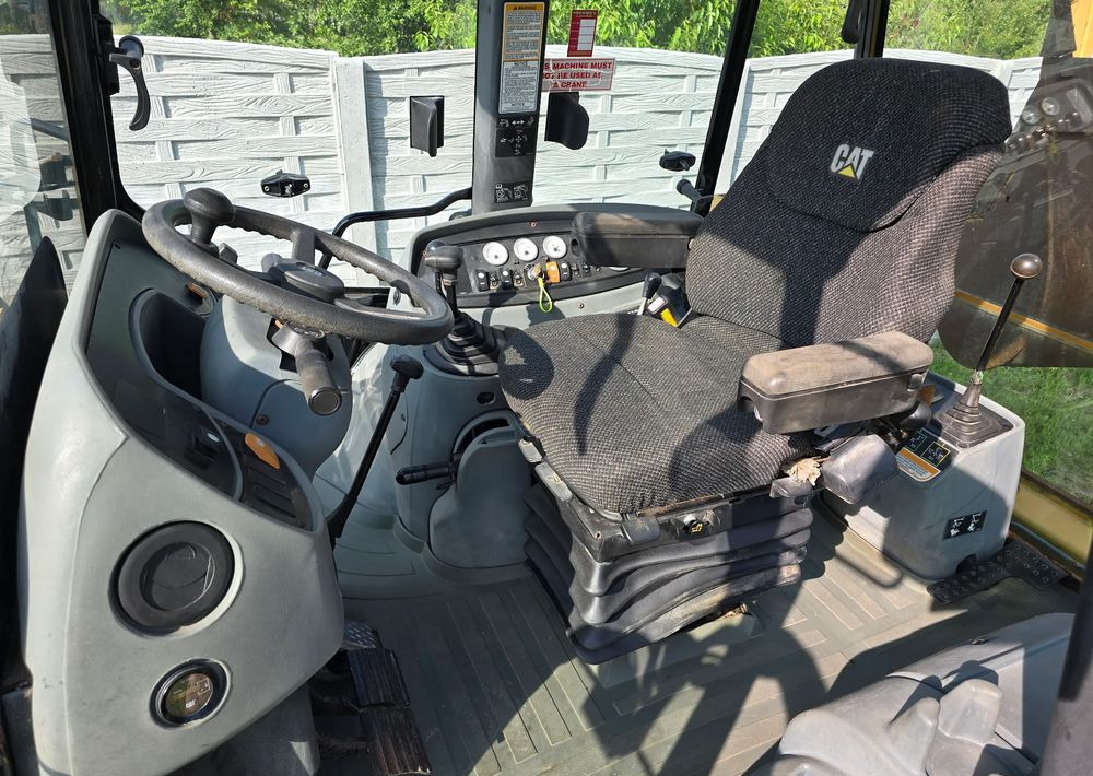 Caterpillar - Iş makinesi: fotoğraf 4 Caterpillar - Iş makinesi: fotoğraf 4