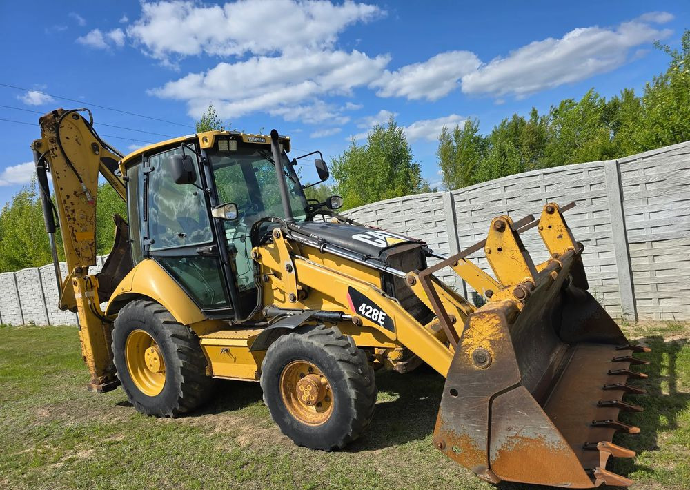 Caterpillar - Iş makinesi: fotoğraf 1 Caterpillar - Iş makinesi: fotoğraf 1