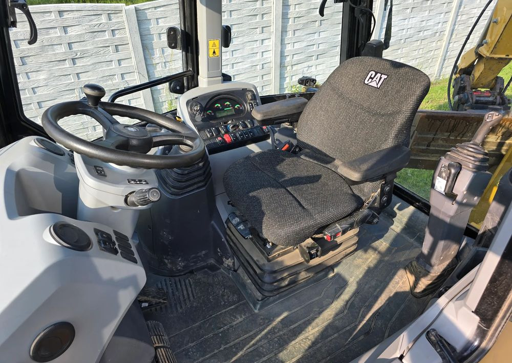 Caterpillar - Iş makinesi: fotoğraf 5 Caterpillar - Iş makinesi: fotoğraf 5