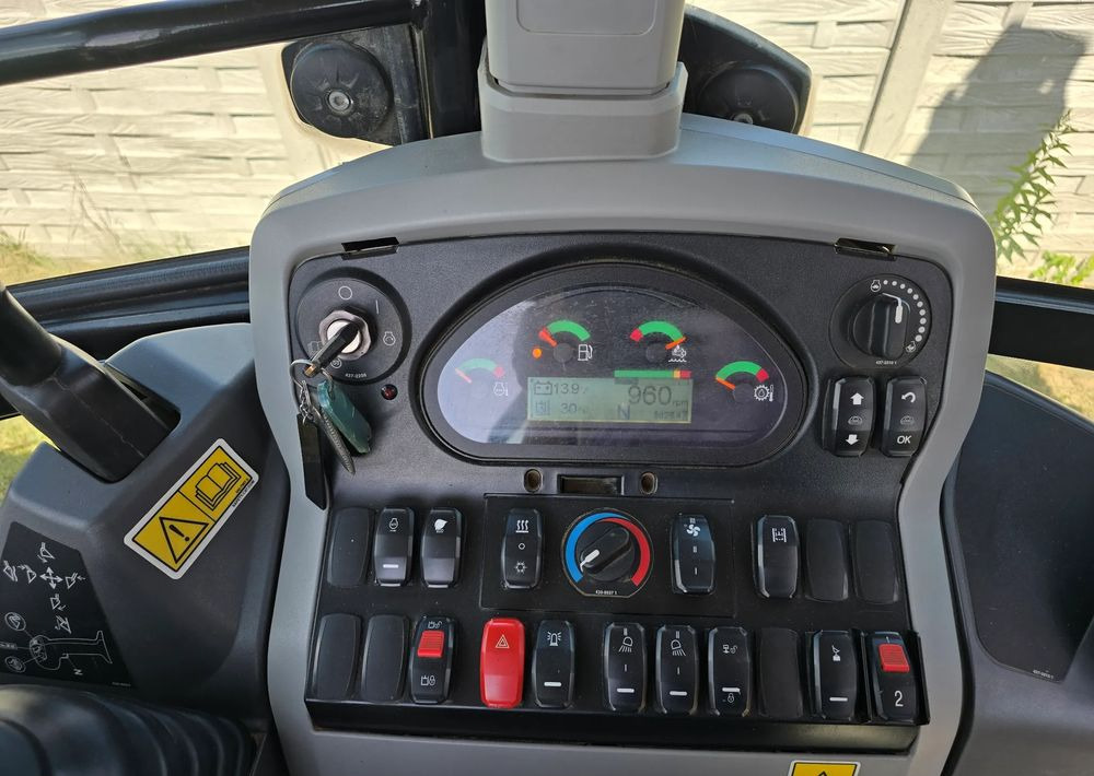 Caterpillar - Iş makinesi: fotoğraf 4 Caterpillar - Iş makinesi: fotoğraf 4
