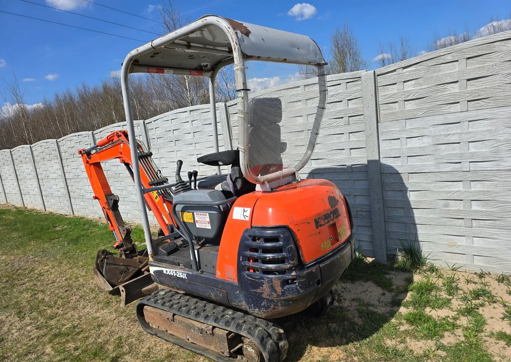 Kubota - Mini ekskavatör: fotoğraf 4 Kubota - Mini ekskavatör: fotoğraf 4