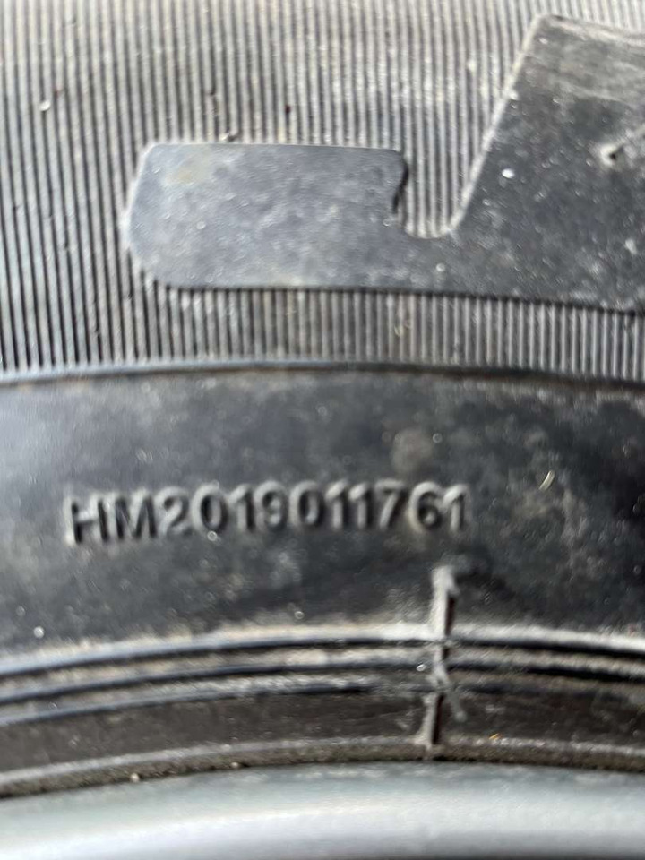 16 stk dekk med felg til traktorhenger: Jinyu JF568 235/75 R 17.5 - Alet/ Ekipman: fotoğraf 3 16 stk dekk med felg til traktorhenger: Jinyu JF568 235/75 R 17.5 - Alet/ Ekipman: fotoğraf 3