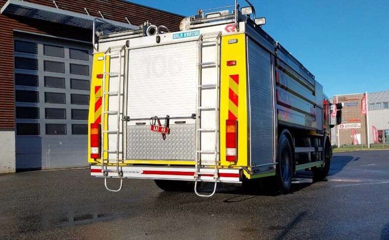 2005 Mercedes-Benz Econic 1833L / 2,50m høyde / Water tanker / Firetruck - İtfaiye aracı: fotoğraf 4 2005 Mercedes-Benz Econic 1833L / 2,50m høyde / Water tanker / Firetruck - İtfaiye aracı: fotoğraf 4