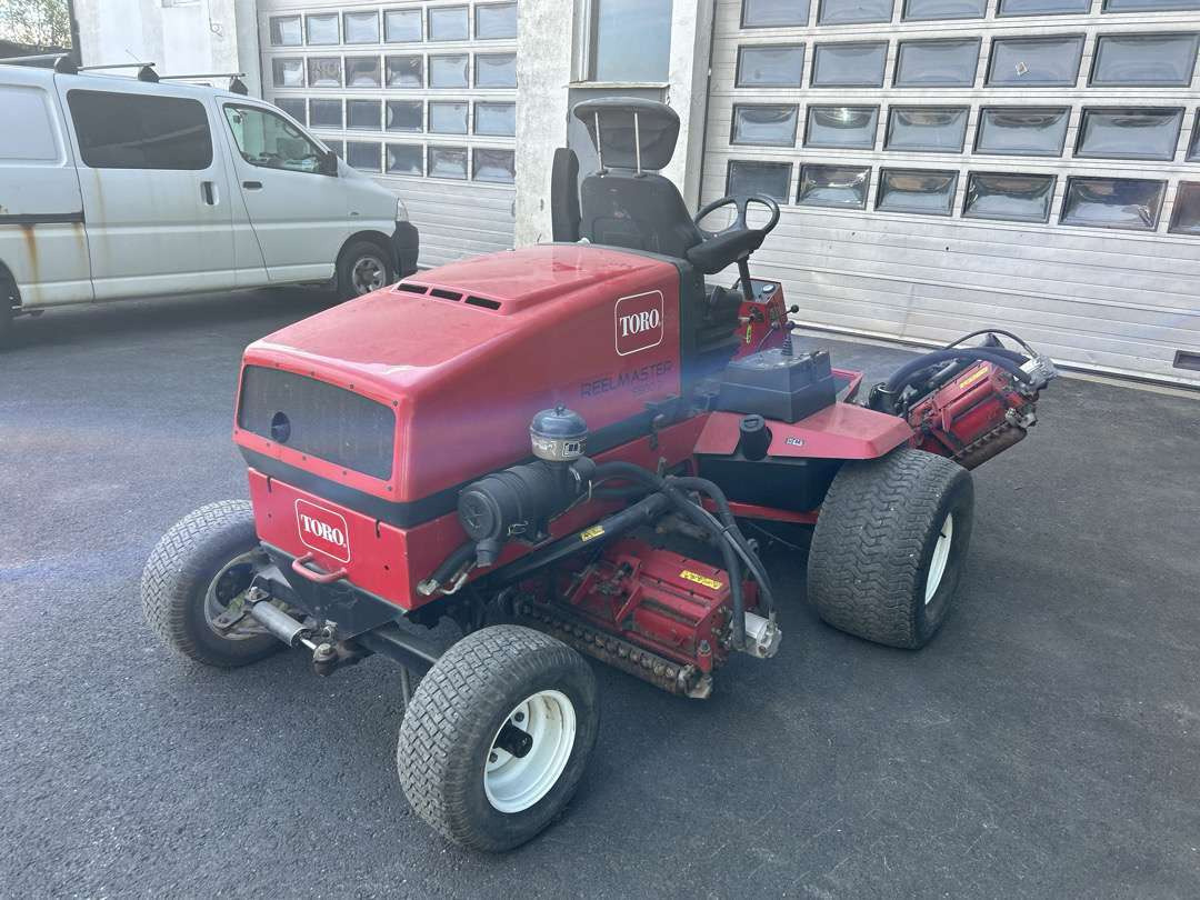 2006 sittegressklipper til golfbane - Çim biçme makinesi: fotoğraf 3 2006 sittegressklipper til golfbane - Çim biçme makinesi: fotoğraf 3