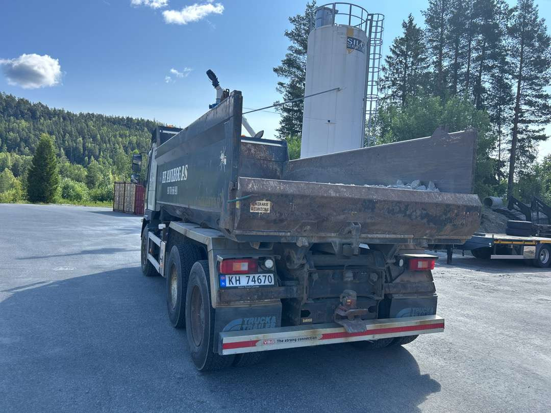 2011 Dumper VOLVO FM 500 Euroklasse 5T - Damperli kamyon: fotoğraf 4 2011 Dumper VOLVO FM 500 Euroklasse 5T - Damperli kamyon: fotoğraf 4