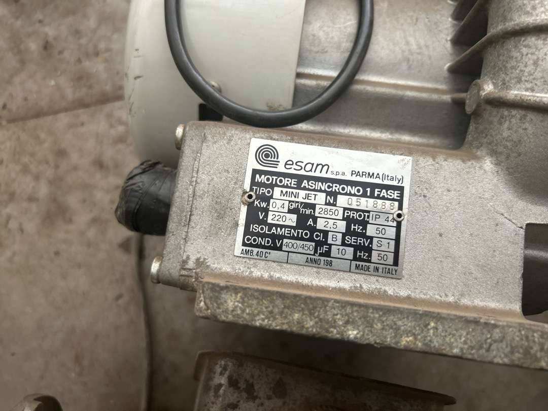 7 stk. elektromotorer (uten minstepris) - Garaj ekipman: fotoğraf 3 7 stk. elektromotorer (uten minstepris) - Garaj ekipman: fotoğraf 3