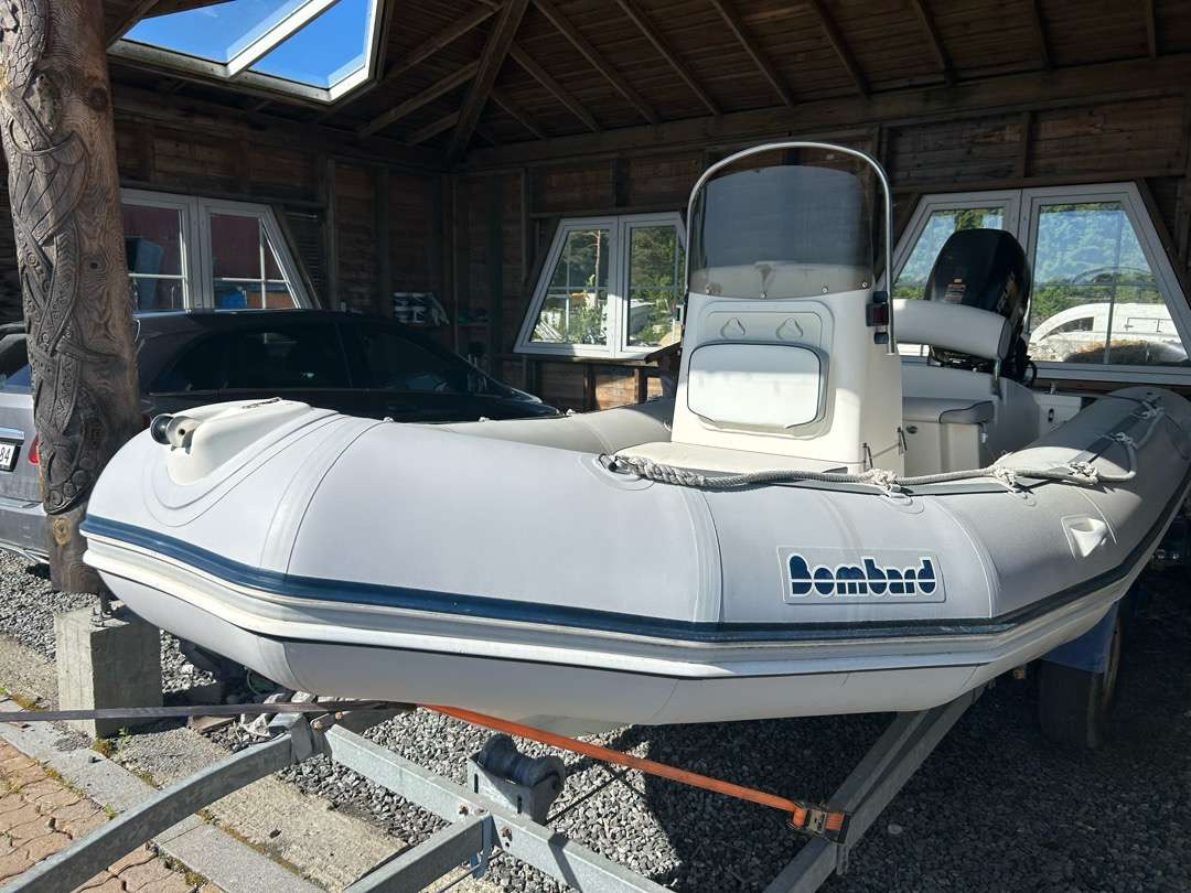 2005 Rib Bombard Explorer SB + Båtmotor Suzuki 70 Hk - Diğer araçlar: fotoğraf 1 2005 Rib Bombard Explorer SB + Båtmotor Suzuki 70 Hk - Diğer araçlar: fotoğraf 1