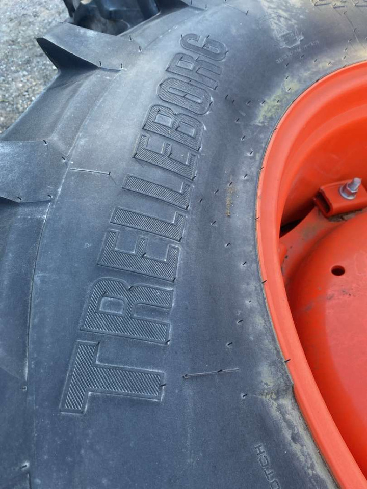 2stk Trelleborg TM600 på felg - Tarım araçları: fotoğraf 4 2stk Trelleborg TM600 på felg - Tarım araçları: fotoğraf 4