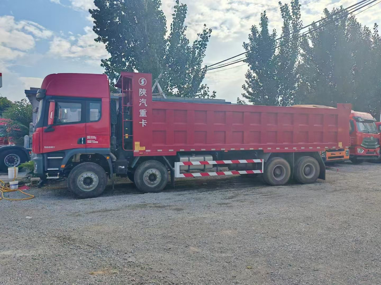 SHACMAN X5000 - Damperli kamyon: fotoğraf 2 SHACMAN X5000 - Damperli kamyon: fotoğraf 2