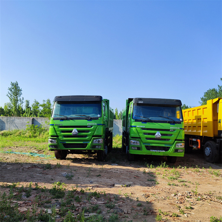 Yeni Damperli kamyon nakliyatı için çimento Sinotruck HOWO: fotoğraf 7