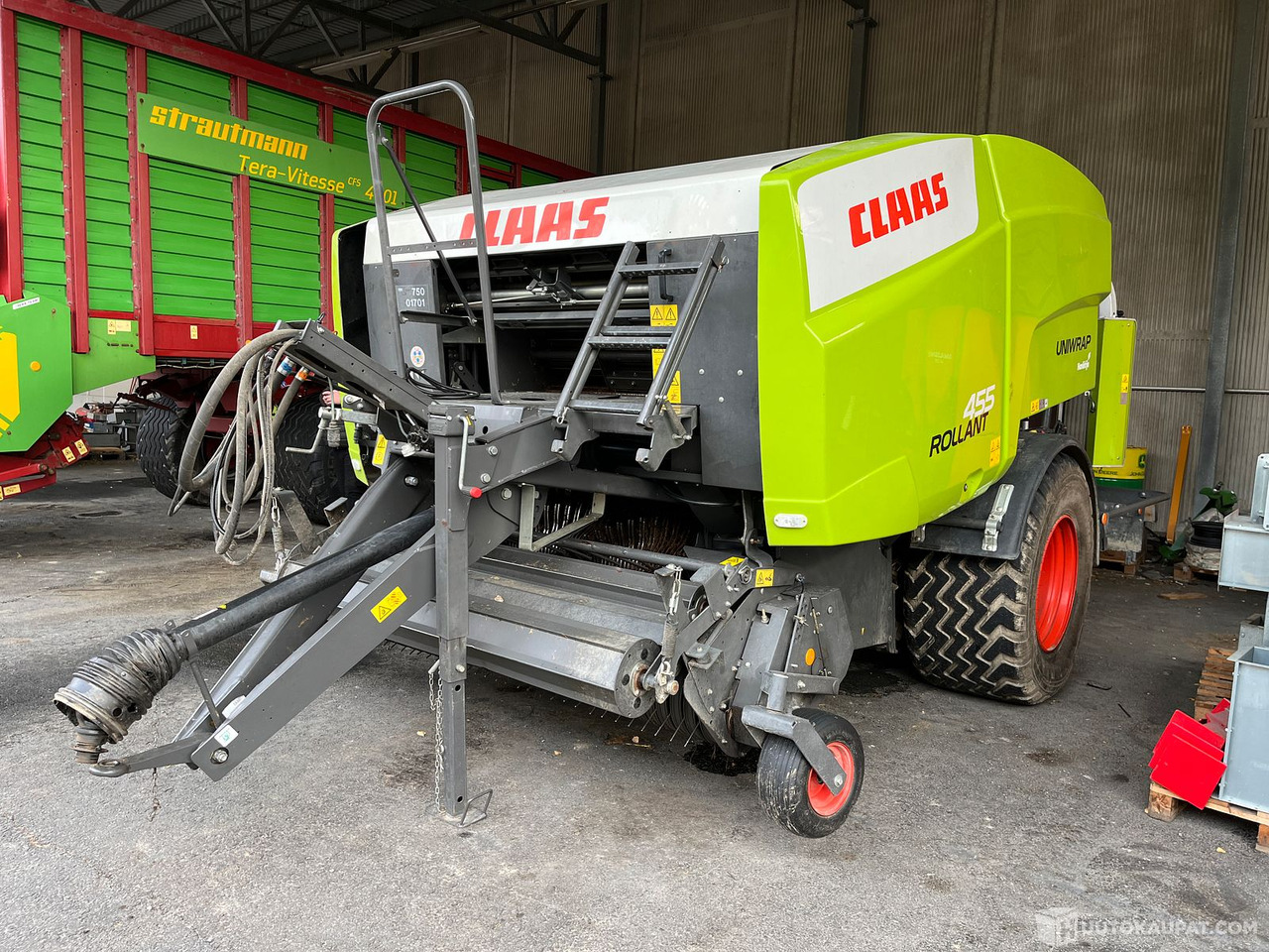 Claas 455 RC Uniwrap, 2021, MTK25, Tampere - Silindirik balya makinesi, Silaj paketleme makinesi: fotoğraf 2 Claas 455 RC Uniwrap, 2021, MTK25, Tampere - Silindirik balya makinesi, Silaj paketleme makinesi: fotoğraf 2