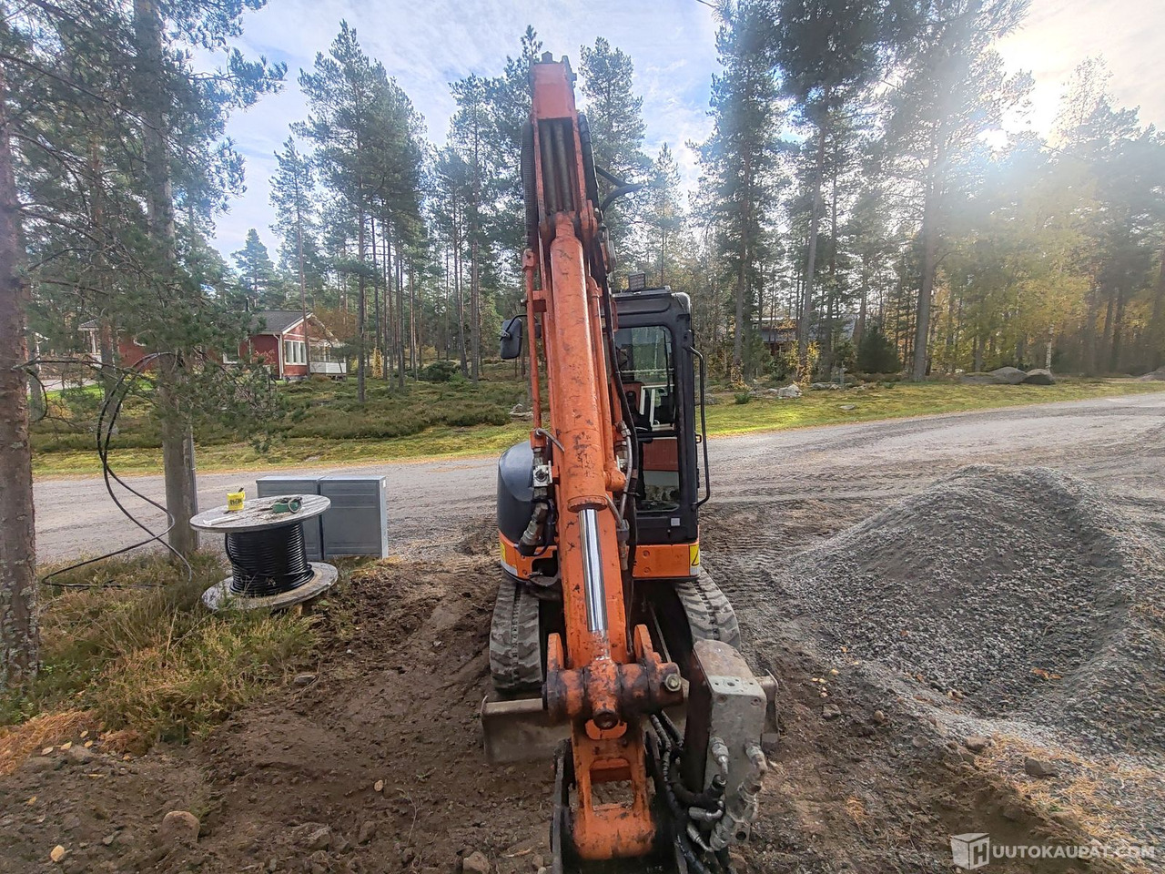 Hitachi ZX 27U-2 kaivinkone, 3328H, 2009, Uusikaupunki - Diğer araçlar: fotoğraf 3 Hitachi ZX 27U-2 kaivinkone, 3328H, 2009, Uusikaupunki - Diğer araçlar: fotoğraf 3