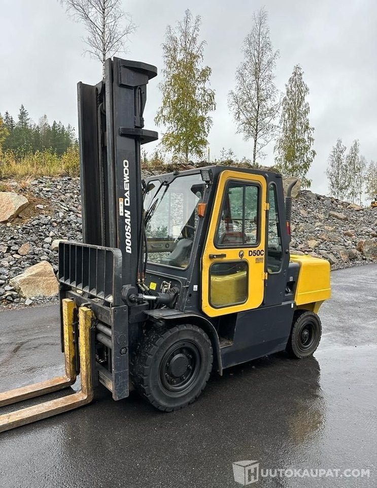 Doosan Daewoo D50-C2, 2007, 4 900 h dieseltrukki, Lempäälä - Dizel forklift: fotoğraf 1 Doosan Daewoo D50-C2, 2007, 4 900 h dieseltrukki, Lempäälä - Dizel forklift: fotoğraf 1