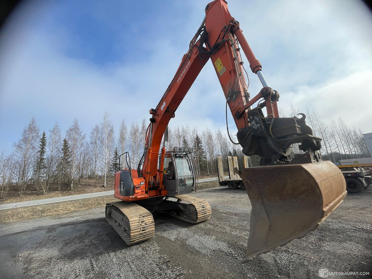 Hitachi ZX 225 US, 2004 Lyhytperäinen Kaivinkone Intexw, Tampere - Paletli ekskavatör: fotoğraf 3 Hitachi ZX 225 US, 2004 Lyhytperäinen Kaivinkone Intexw, Tampere - Paletli ekskavatör: fotoğraf 3