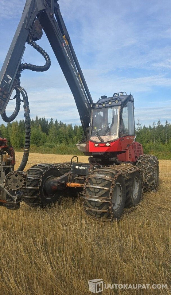 Valmet 911.3, 2004, Diesel, 32 600 h Harvesteri, Leppävirta - Orman makinaları: fotoğraf 2 Valmet 911.3, 2004, Diesel, 32 600 h Harvesteri, Leppävirta - Orman makinaları: fotoğraf 2
