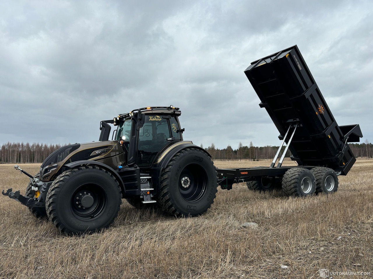 Valtra T 195 + Palmse Trailer, 2024 Tästä kylän komein yhdistelmä!, Kempele - Traktör: fotoğraf 4 Valtra T 195 + Palmse Trailer, 2024 Tästä kylän komein yhdistelmä!, Kempele - Traktör: fotoğraf 4