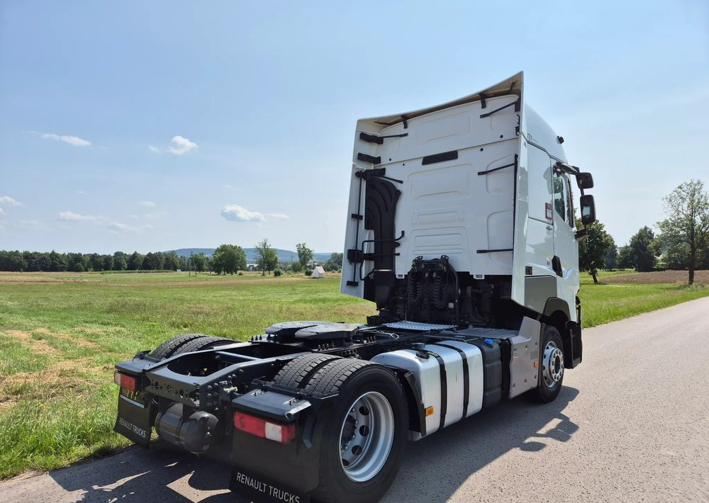 Renault HIGH GAMA T480 2019 SALON PL VIN: KD ! 13l STANDARD STANDARD / KLIMA POSTOJOWA / FULL OPCJA / T520 T440 / TOP STAN GAMA T - Çekici: fotoğraf 5 Renault HIGH GAMA T480 2019 SALON PL VIN: KD ! 13l STANDARD STANDARD / KLIMA POSTOJOWA / FULL OPCJA / T520 T440 / TOP STAN GAMA T - Çekici: fotoğraf 5