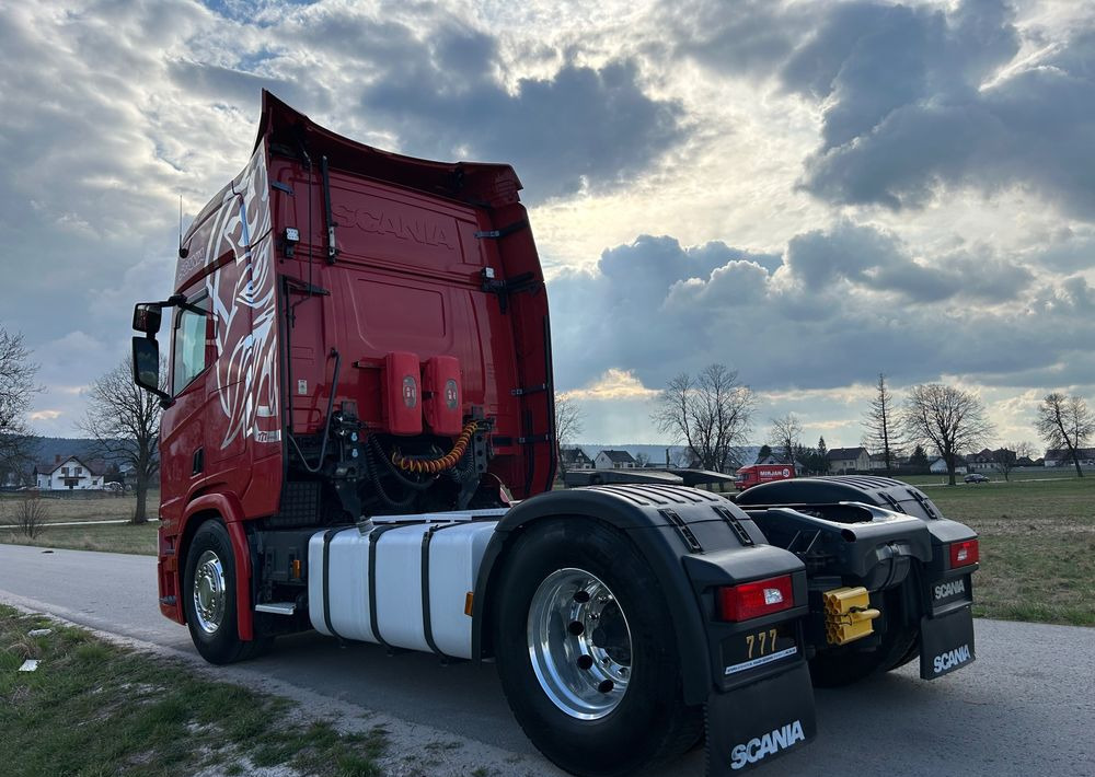 Scania R450 FULL ADR RETARDER ALUFELGI z Niemiec od jedynego właściciela ! HYDRAULIKA spod beczki spożywczej ! / do wywrotu ruchomej podłogi beczki TOP TOP TOP OKAZJA - Çekici: fotoğraf 3 Scania R450 FULL ADR RETARDER ALUFELGI z Niemiec od jedynego właściciela ! HYDRAULIKA spod beczki spożywczej ! / do wywrotu ruchomej podłogi beczki TOP TOP TOP OKAZJA - Çekici: fotoğraf 3