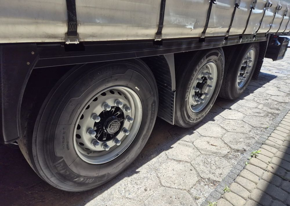 Krone BURTOWA BUDOWLANA VARIOS PÓŁMEGA 385/55 z Niemiec / ALUFELGI / stan bardzo dobry / PODNOSZONA OŚ I DACH / BPW firanka burto-firanka firana burtówka burto firanka - Tenteli dorse: fotoğraf 4 Krone BURTOWA BUDOWLANA VARIOS PÓŁMEGA 385/55 z Niemiec / ALUFELGI / stan bardzo dobry / PODNOSZONA OŚ I DACH / BPW firanka burto-firanka firana burtówka burto firanka - Tenteli dorse: fotoğraf 4