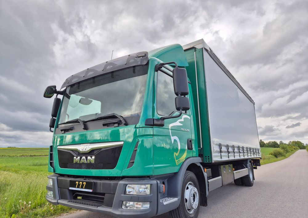 MAN TGL 12.250 6.2m AUTOMAT KLIMA z Niemiec ESP nowe opony EURO 6 / 4.75 rozstaw / zawiesie na wózek widłowy / TOP STAN / okazja nauka jazdy MOŻLIWOŚĆ DOSTOSOWANIA 12t - Tenteli kamyon: fotoğraf 2 MAN TGL 12.250 6.2m AUTOMAT KLIMA z Niemiec ESP nowe opony EURO 6 / 4.75 rozstaw / zawiesie na wózek widłowy / TOP STAN / okazja nauka jazdy MOŻLIWOŚĆ DOSTOSOWANIA 12t - Tenteli kamyon: fotoğraf 2