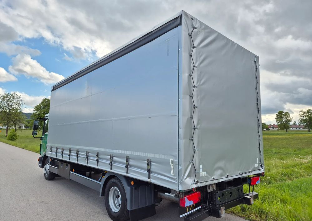 MAN TGL 12.250 6.2m AUTOMAT KLIMA z Niemiec ESP nowe opony EURO 6 / 4.75 rozstaw / zawiesie na wózek widłowy / TOP STAN / okazja nauka jazdy MOŻLIWOŚĆ DOSTOSOWANIA 12t - Tenteli kamyon: fotoğraf 5 MAN TGL 12.250 6.2m AUTOMAT KLIMA z Niemiec ESP nowe opony EURO 6 / 4.75 rozstaw / zawiesie na wózek widłowy / TOP STAN / okazja nauka jazdy MOŻLIWOŚĆ DOSTOSOWANIA 12t - Tenteli kamyon: fotoğraf 5