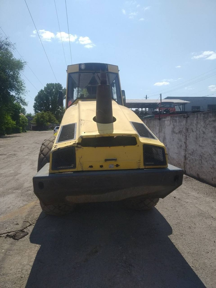 BOMAG BW 216 DH-4 - Kompaktör: fotoğraf 5 BOMAG BW 216 DH-4 - Kompaktör: fotoğraf 5