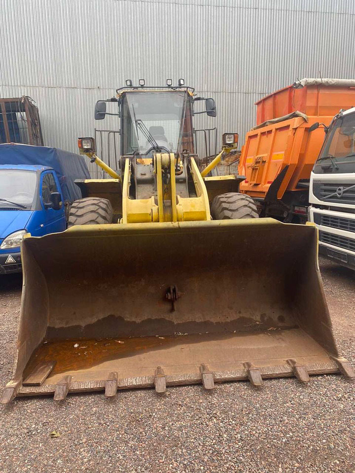 KOMATSU WA380-6 - Tekerlekli yükleyici: fotoğraf 3 KOMATSU WA380-6 - Tekerlekli yükleyici: fotoğraf 3